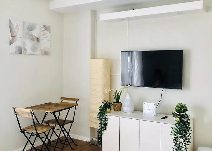 Aloria Cozy Near Mactan Cebu International Airport - Amani Grand & アパート マクタン