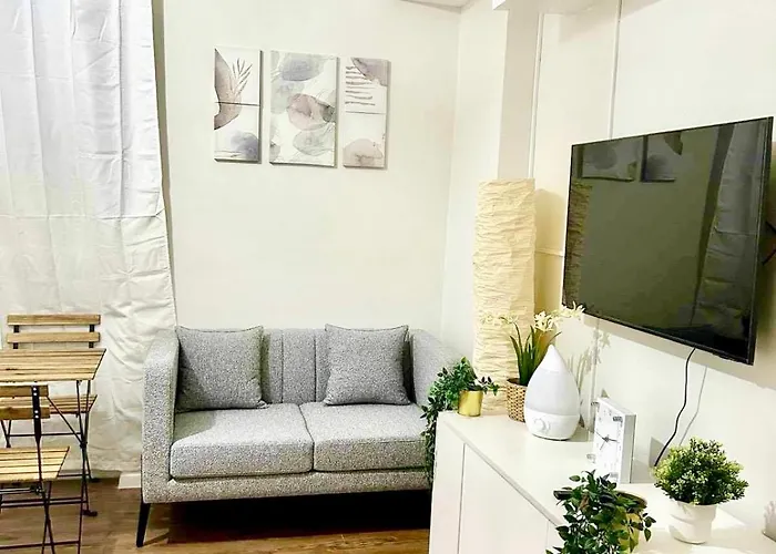 Aloria Cozy Near Mactan Cebu International Airport - Amani Grand & アパート *