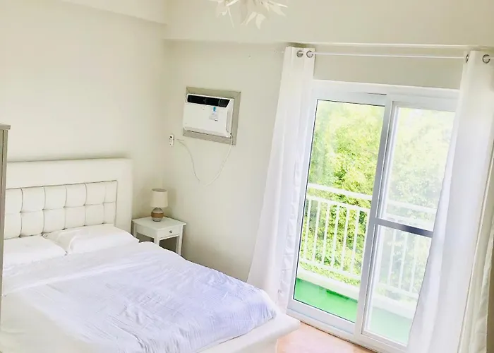 Aloria Cozy Near Mactan Cebu International Airport - Amani Grand & アパート *